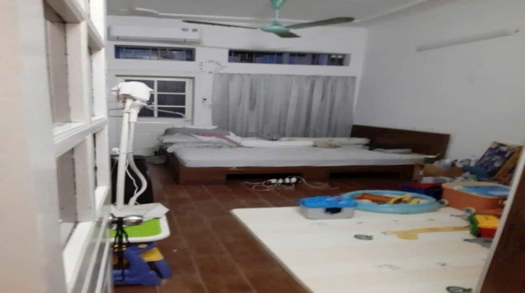 Cho thuê nhà nguyên căn ngõ ba gác phố Hoa Lư, 40m2 x 4 tầng 3 ngủ - 15 triệu, ở GĐ, VP, KD online